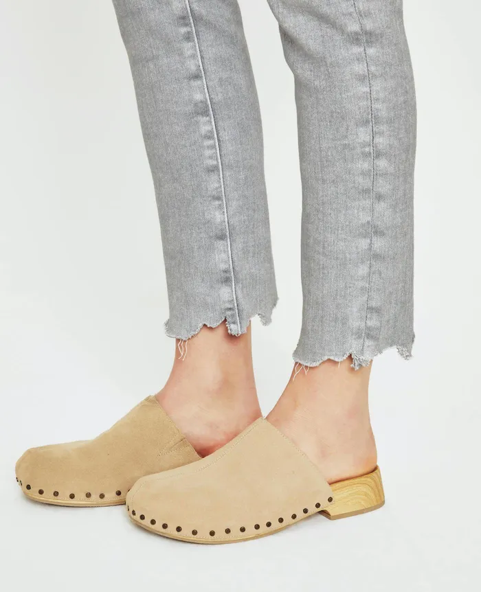 AG Jeans Denim Women Mari Crop VP 22 YEARS CAST SHADOW AG Jeans Denim Women Mari Crop VP 22 YEARS CAST SHADOW