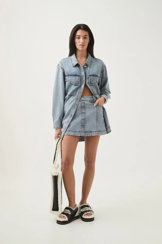 Aje Denim Corie Longline Denim Shirt Mum Wash 8211 Women Aje Denim Corie Longline Denim Shirt Mum Wash 8211 Women
