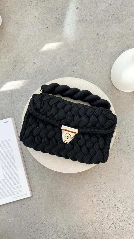 Billy J Bags Women Annabel Chunky Plaited Handbag 8211 Black