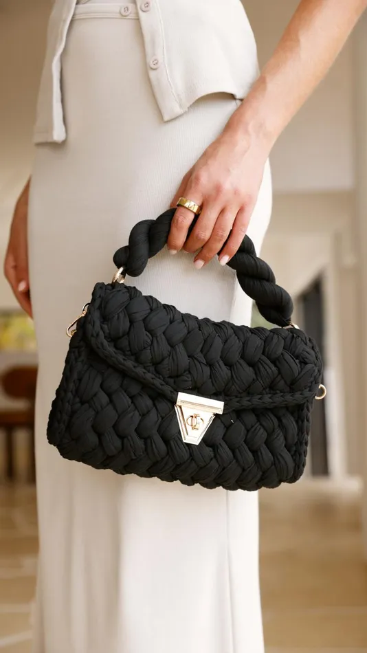 Billy J Bags Women Annabel Chunky Plaited Handbag 8211 Black