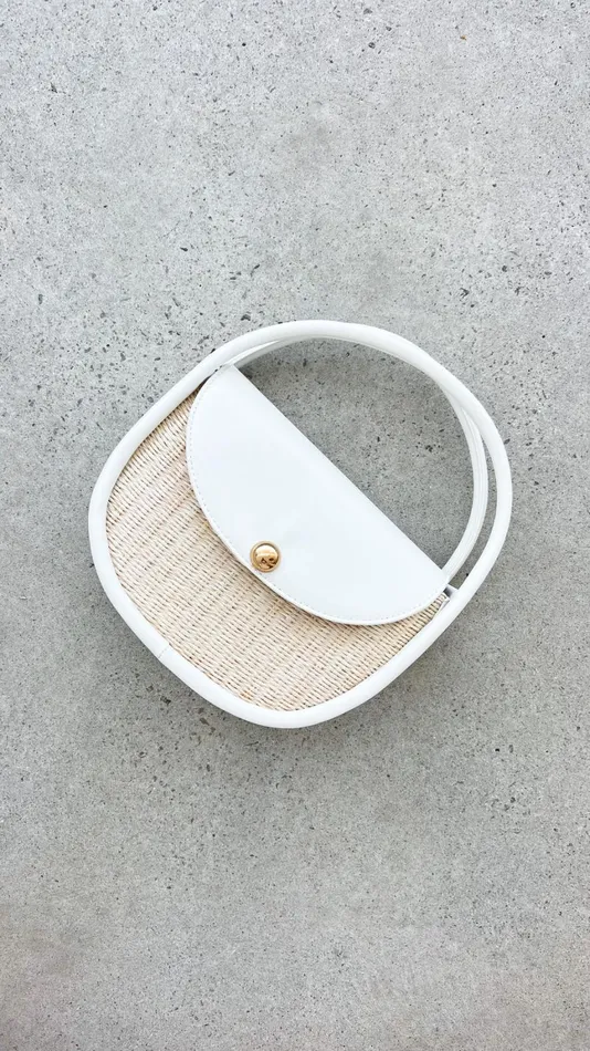 Billy J Bags Women Violetta Woven Circular Mini Bag 8211 Cream