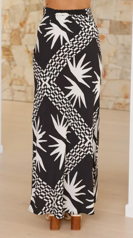 Billy J Bottoms Women Minid Maxi Skirt 8211 Kahlo Print