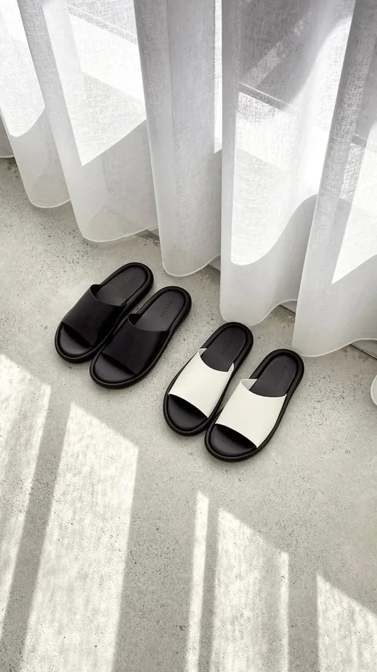 Billy J Sandals and Slides Women Nellie Sandals 8211 Chalk