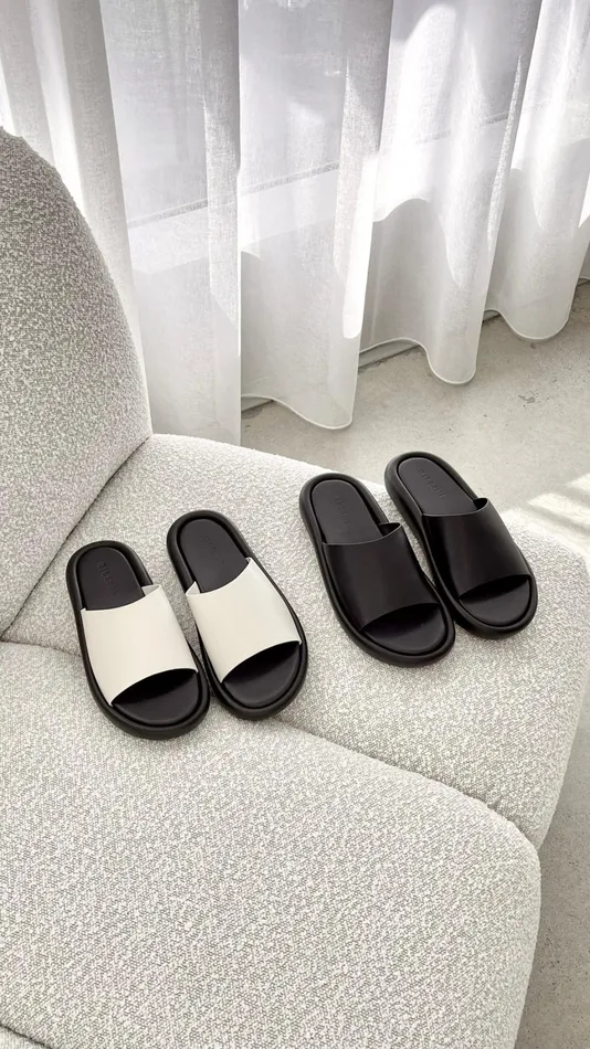 Billy J Sandals and Slides Women Nellie Sandals 8211 Chalk