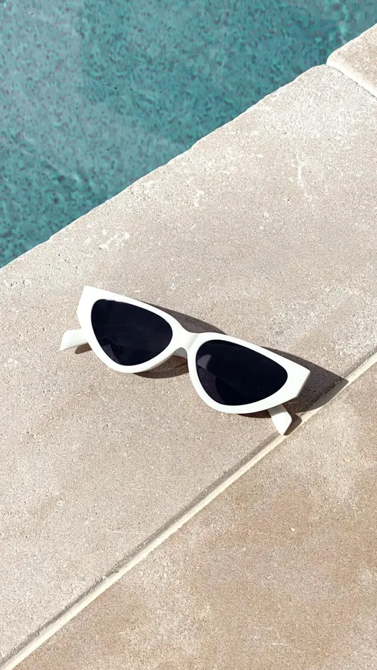 Billy J Sunglasses Women Carla Sunglasses 8211 White