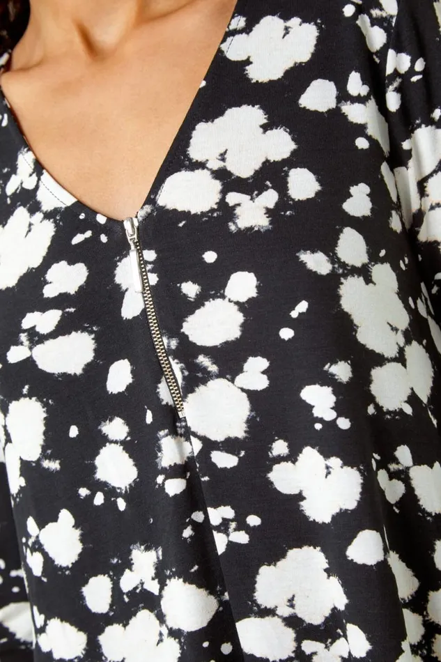 Black Abstract Print Zip Detail VNeck Stretch Top Women Roman Tops