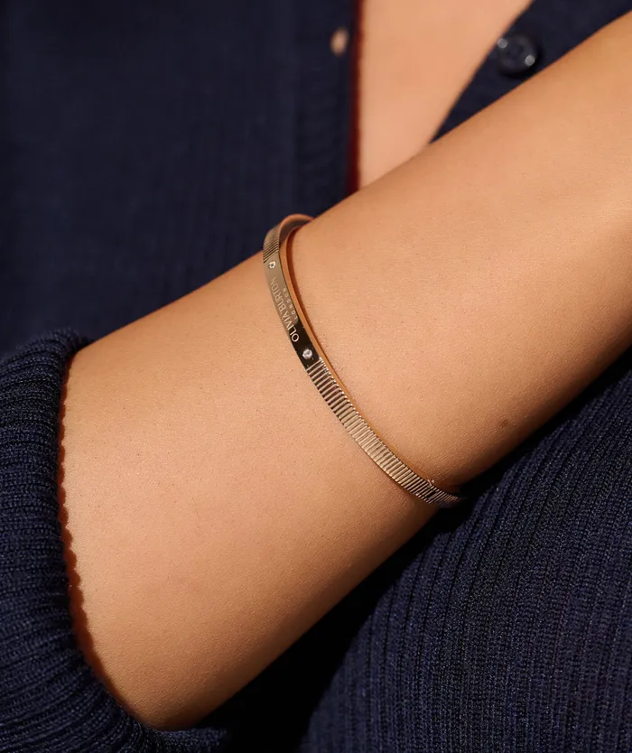 Bracelets Linear Carnation Gold Bangle Olivia Burton Women