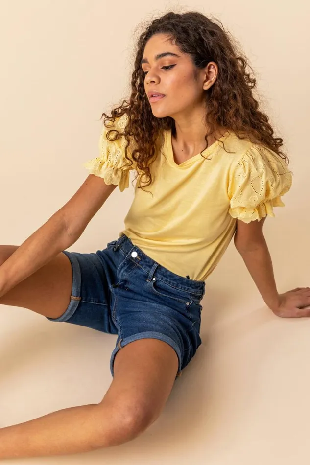 Denim Turned Hem Denim Stretch Shorts Women Roman Shorts