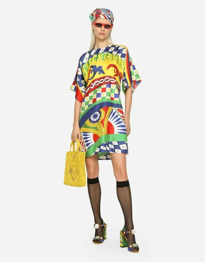 Dolce and Gabbana Dresses Women Short Carrettoprint Twill Dress Multicolor Dolce and Gabbana Dresses Women Short Carrettoprint Twill Dress Multicolor