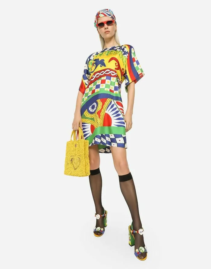 Dolce and Gabbana Dresses Women Short Carrettoprint Twill Dress Multicolor Dolce and Gabbana Dresses Women Short Carrettoprint Twill Dress Multicolor