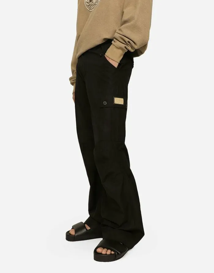 Dolce and Gabbana Trousers And Shorts Men Cotton Cargo Pants With Brand Plate Black Dolce and Gabbana Trousers And Shorts Men Cotton Cargo Pants With Brand Plate Black