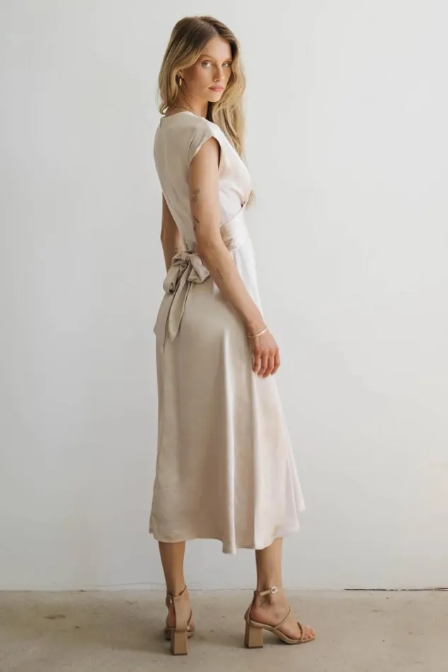 Dresses Women Bohme Rosalind Midi Dress In Champagne Champagne
