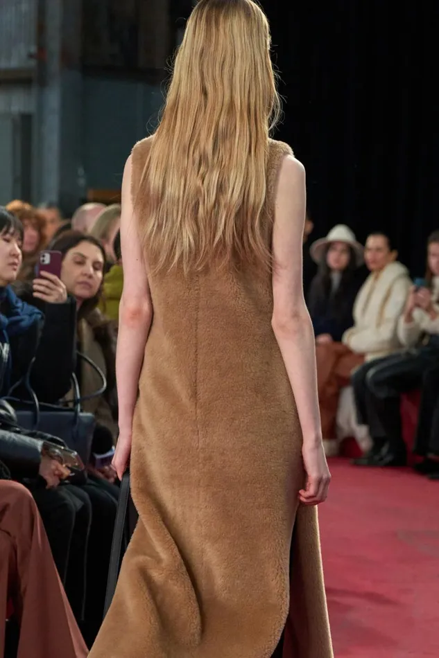 Dresses Women Gabriela Hearst Ornstone Maxi Dress In Camel Virgin Wool Silk Cashmere Fur