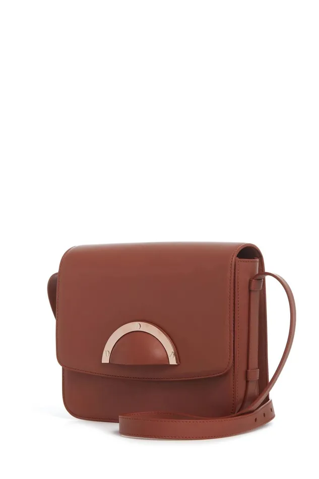 Flap Bags Women Gabriela Hearst Bethania Crossbody Box Bag In Cognac Leather Flap Bags Women Gabriela Hearst Bethania Crossbody Box Bag In Cognac Leather