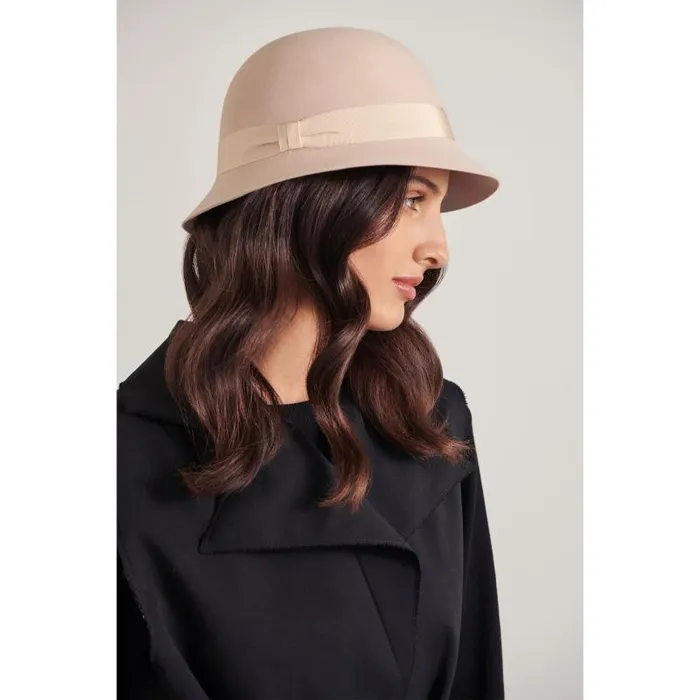 Helen Kaminski Round Crown Etta Conscious Ecrusand 8211 Hats