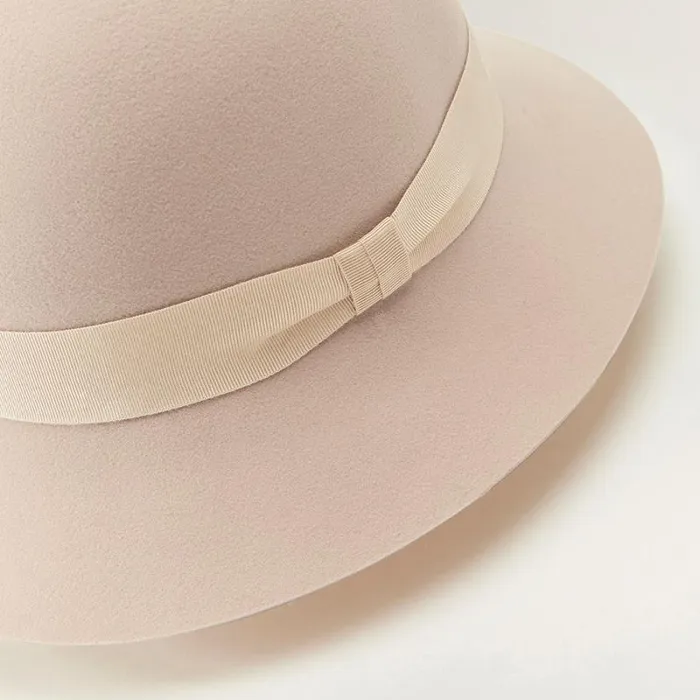 Helen Kaminski Round Crown Etta Conscious Ecrusand 8211 Hats