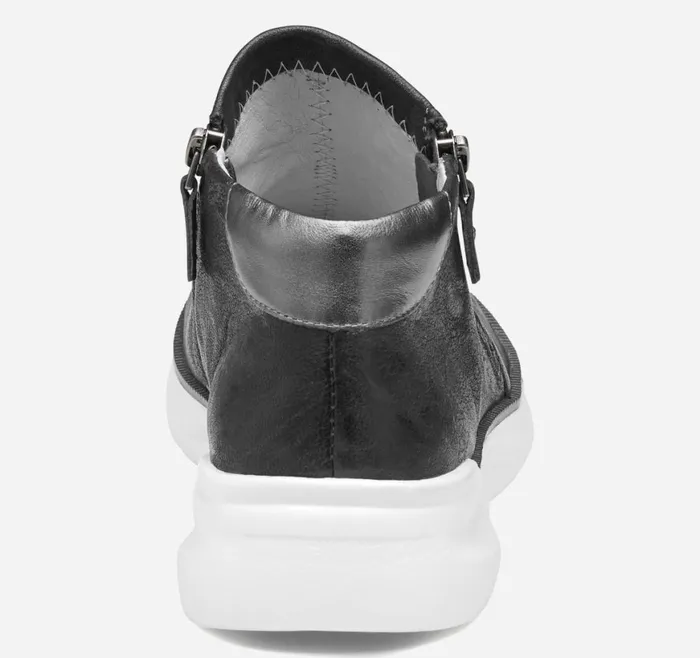 Johnston and Murphy Boots and Booties Women Emery Zip Bootie Navy Washed Italian Sheepskin Johnston and Murphy Boots and Booties Women Emery Zip Bootie Navy Washed Italian Sheepskin