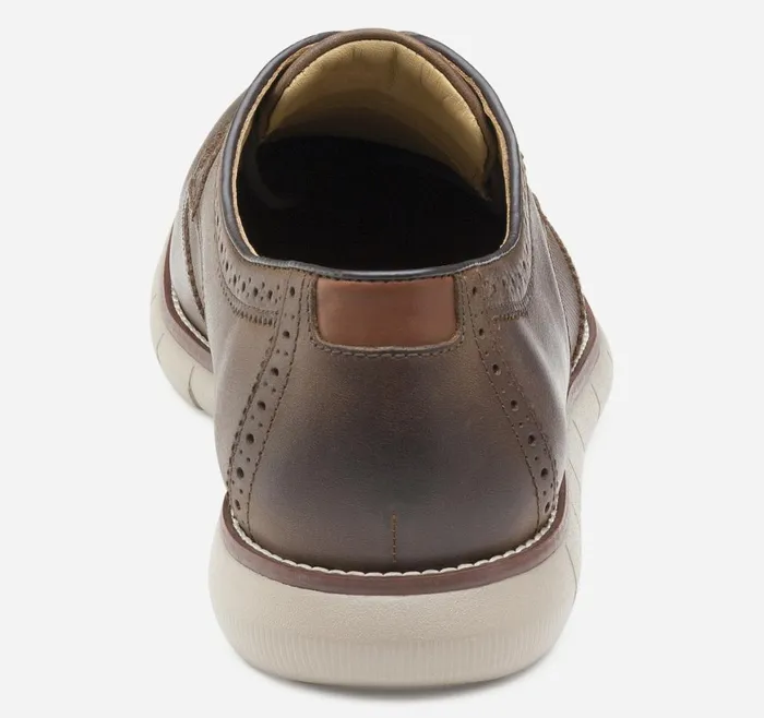 Johnston and Murphy LaceUps Men Holden Embossed Wingtip Brown Oiled Full Grain Johnston and Murphy LaceUps Men Holden Embossed Wingtip Brown Oiled Full Grain