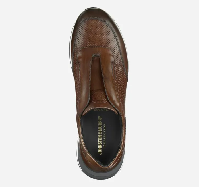 Johnston and Murphy SlipOns Men Briggs Laceless Jogger Brown Italian Calfskin Johnston and Murphy SlipOns Men Briggs Laceless Jogger Brown Italian Calfskin