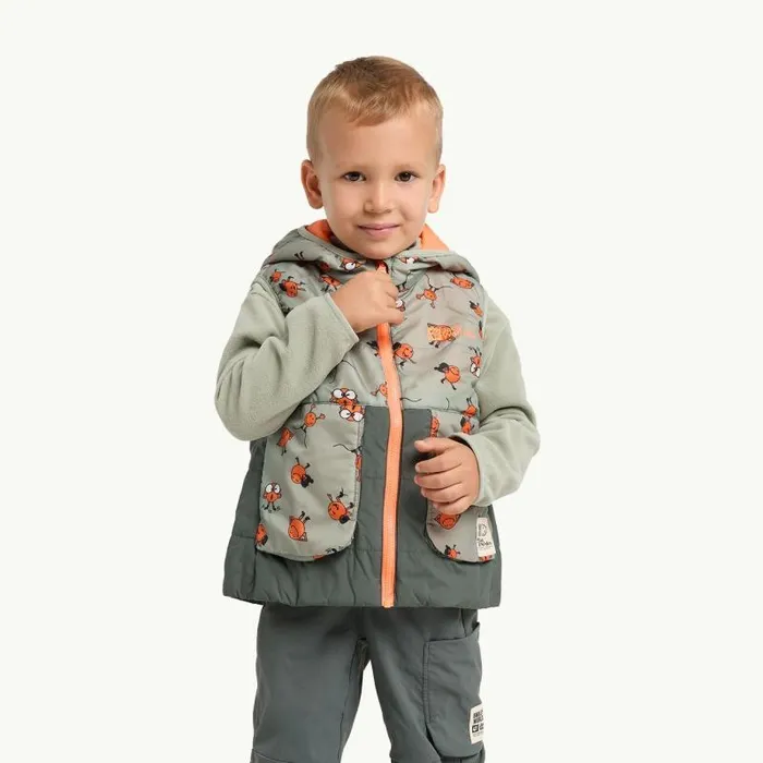 Kids Jack Wolfskin Insulated Jackets SMILEYWORLD AOP VEST K 8211 Icon Mint Leaf 140 8211 Kids Outdoor Gilet Kids Jack Wolfskin Insulated Jackets SMILEYWORLD AOP VEST K 8211 Icon Mint Leaf 140 8211 Kids Outdoor Gilet