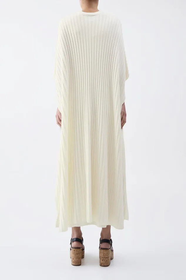 Knitwear Women Gabriela Hearst Taos Knit Poncho In Ivory Merino Wool Cashmere