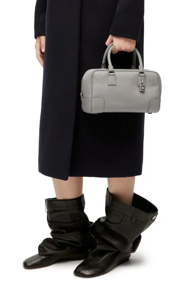 Loewe Amazona 23 Bag In Soft Grained Calfskin Pearl Grey Women Tote and Top Handle Bags