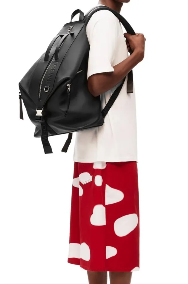 Loewe Convertible Backpack In Classic Calfskin Black Men Backpacks