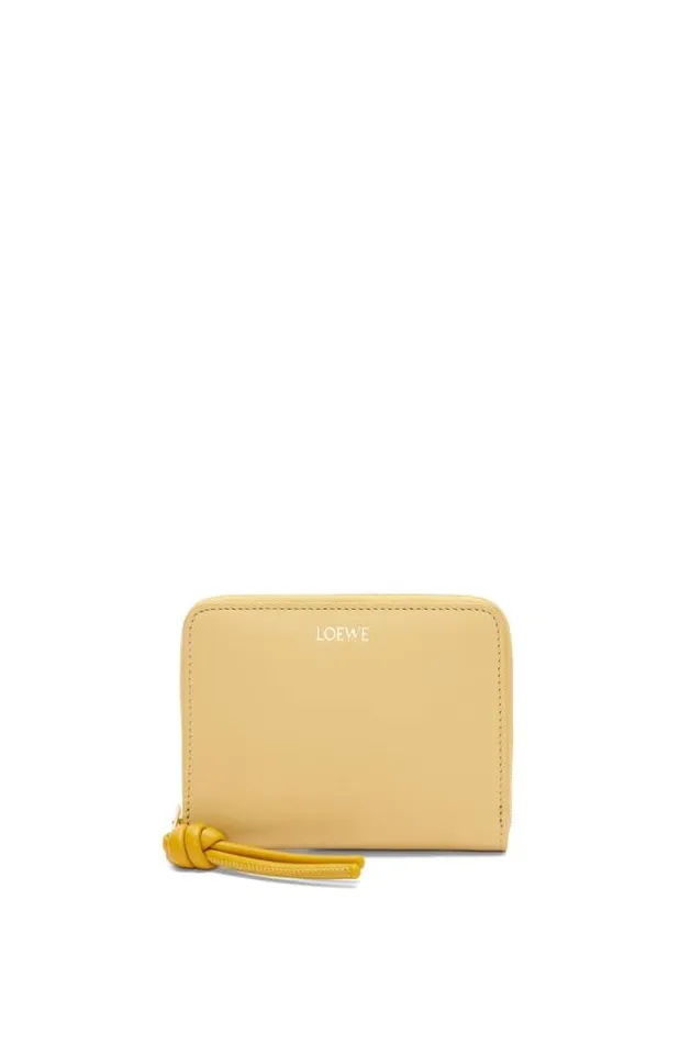 Loewe Knot Compact Zip Wallet In Shiny Nappa Calfskin Dark Buttersunflower Women Small Wallets Loewe Knot Compact Zip Wallet In Shiny Nappa Calfskin Dark Buttersunflower Women Small Wallets