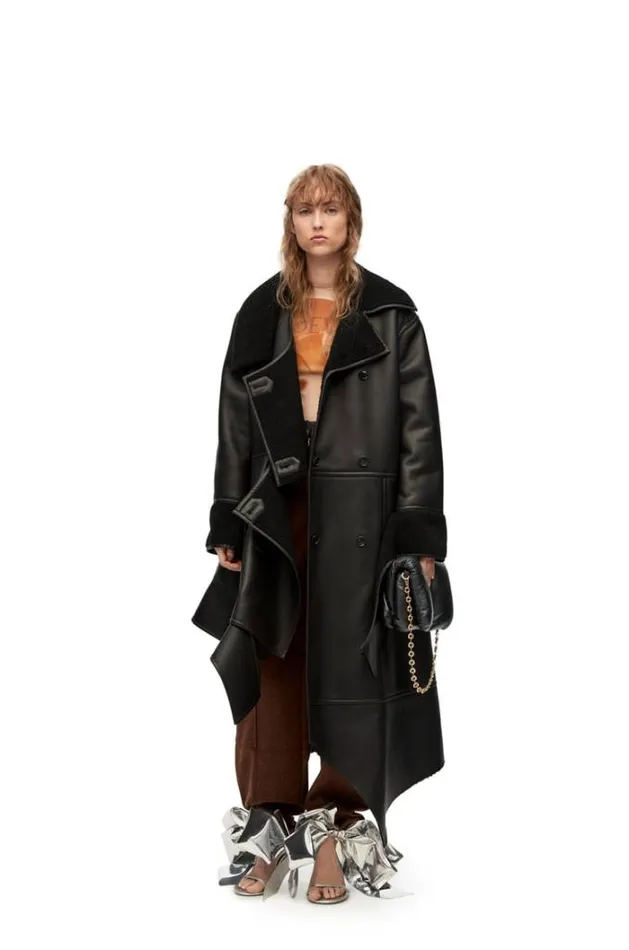 Loewe Puffer Goya Bag In Shiny Nappa Lambskin Black Women Shoulder Bags