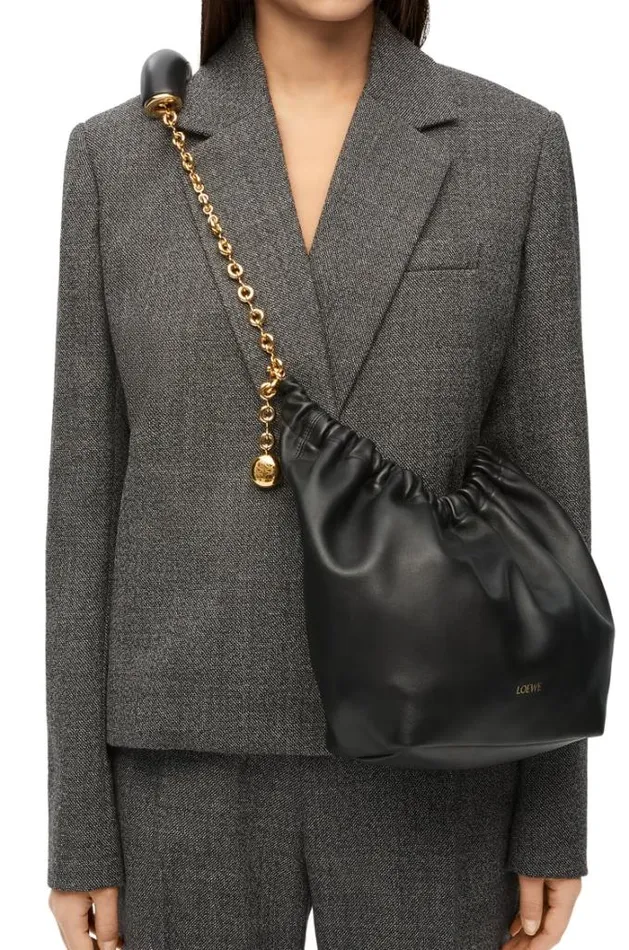 Loewe Small Squeeze Bag In Nappa Lambskin Black Women Crossbody Bags