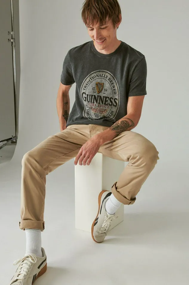 Lucky Brand Graphic Tees Guinness Oval Tee Jet Black 8211 Men