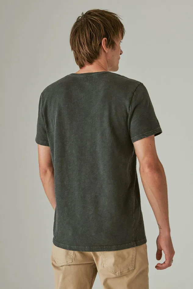 Lucky Brand Graphic Tees Guinness Oval Tee Jet Black 8211 Men