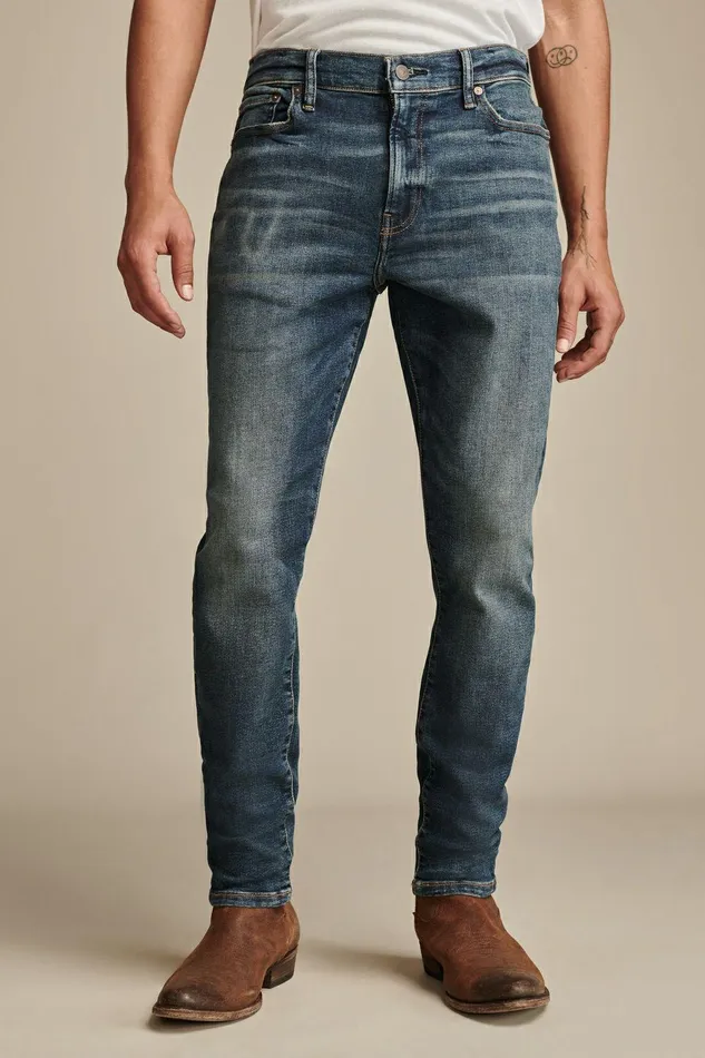 Lucky Brand Jeans 411 Athletic Taper Advanced Stretch Jean Kerrwood 8211 Men