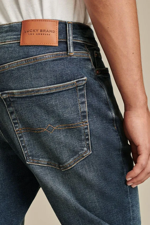 Lucky Brand Jeans 411 Athletic Taper Advanced Stretch Jean Kerrwood 8211 Men