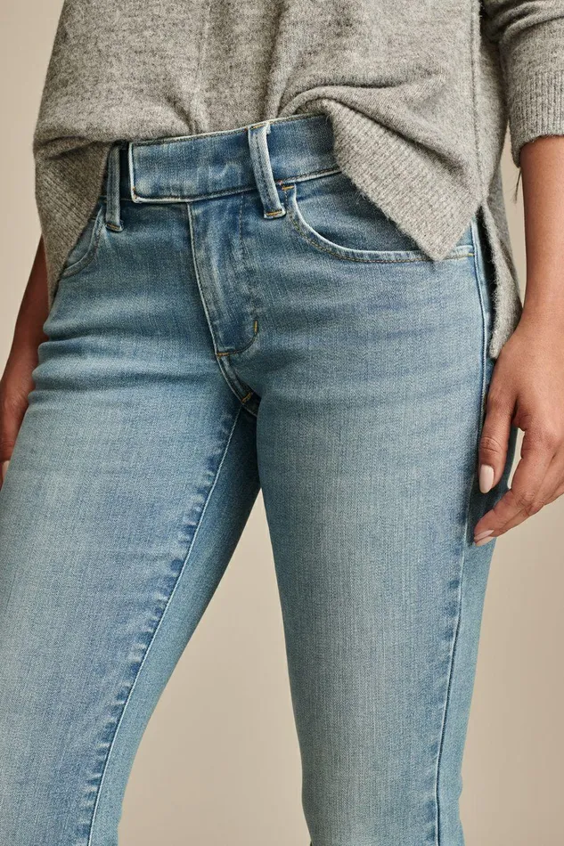 Lucky Brand Jeans Mid Rise Sweet Flare Real Deal Wash 8211 Women
