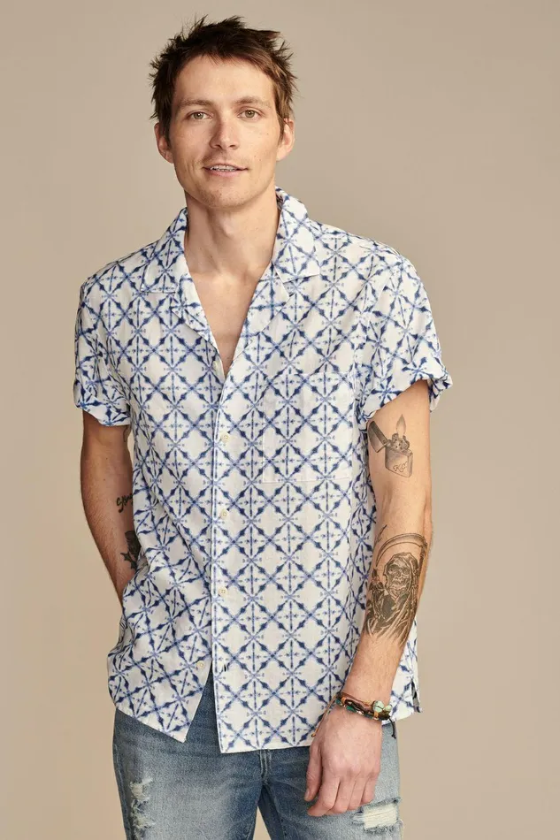 Lucky Brand Shirts and Tops Batik Short Sleeve Camp Collar Shirt Blue Print 8211 Men
