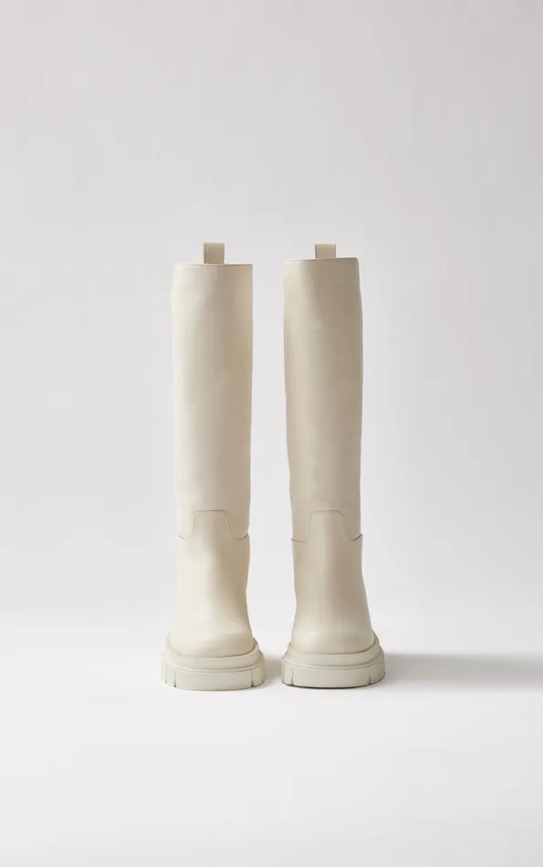 Mackage Winter Boots Women Commander ShearlingLined Lug Sole R Leather Boot For Women Cream