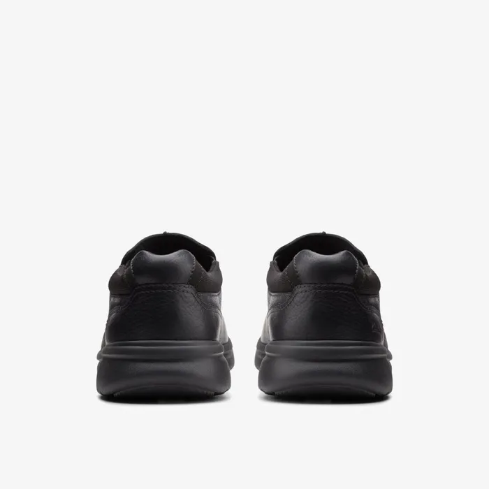Men Bradley Free Black Tumbled Leather Clarks Loafers and Slip Ons