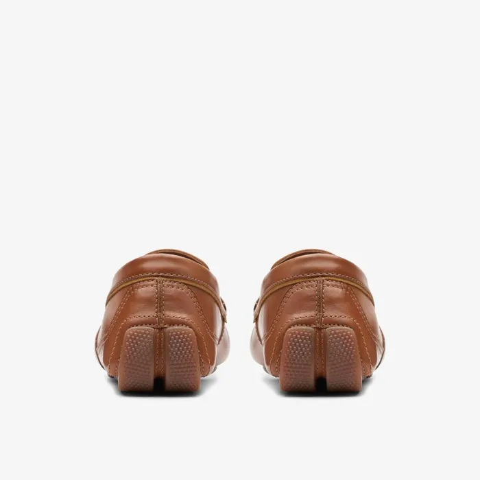 Men Markman Plain Tan Leather Clarks Loafers and Slip Ons