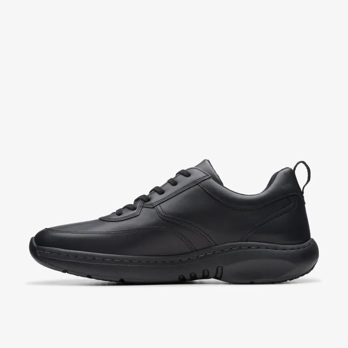 Men Pro Lace Black Leather Clarks Sneakers