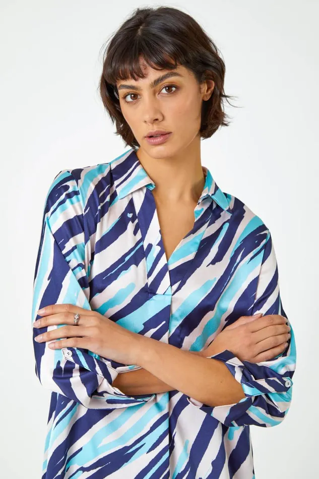 Navy Abstract Print Collared Overshirt Women Roman Blouses and Shirts