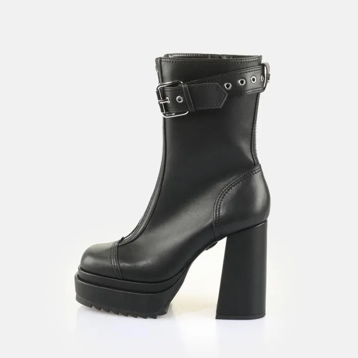 Shop May W Zip Boot Black BUFFALO Boots and AnkleBoots