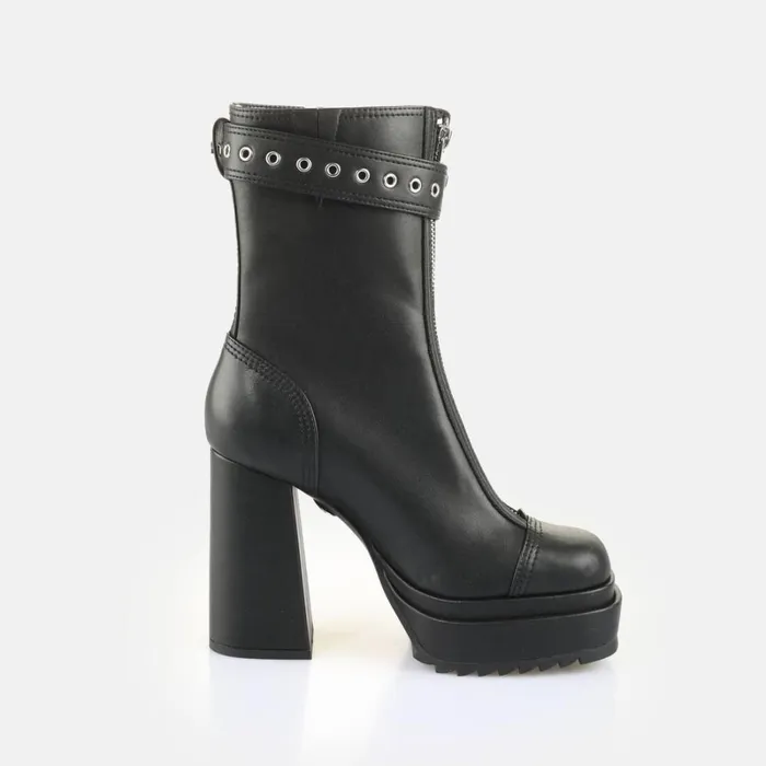 Shop May W Zip Boot Black BUFFALO Boots and AnkleBoots