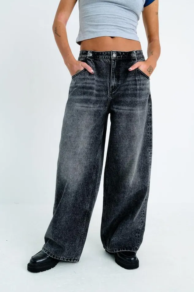 Sorority Slim Sweeper Jean Women The Ragged Priest Jeans