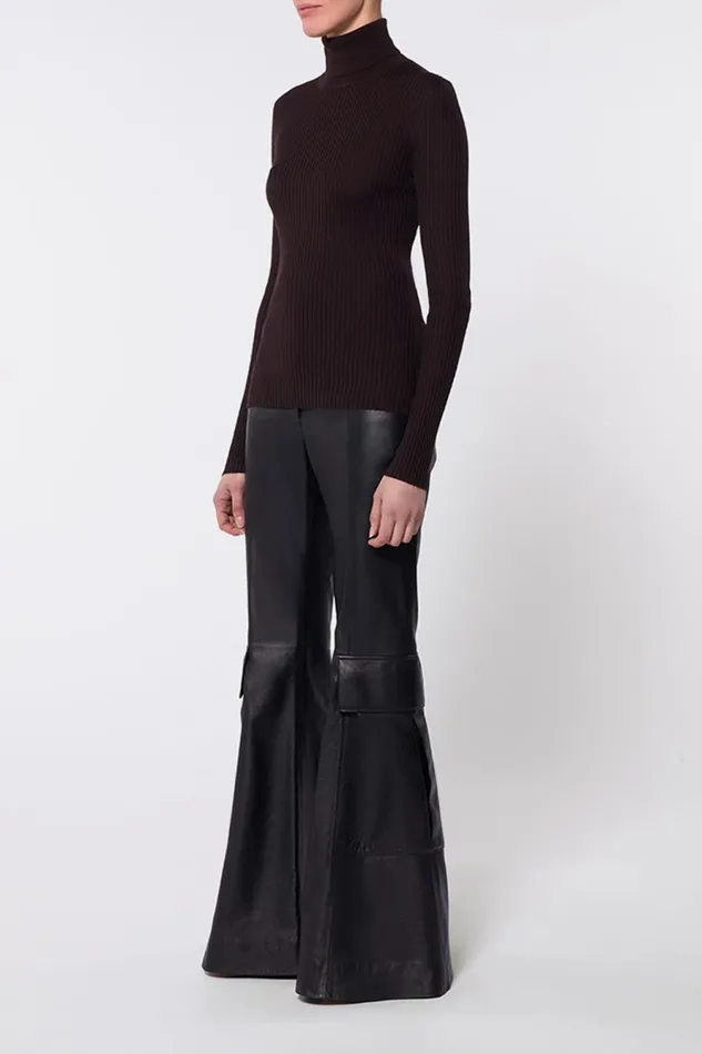 Sweaters and Turtlenecks Women Gabriela Hearst Peppe Knit Turtleneck In Chocolate Cashmere Silk Sweaters and Turtlenecks Women Gabriela Hearst Peppe Knit Turtleneck In Chocolate Cashmere Silk