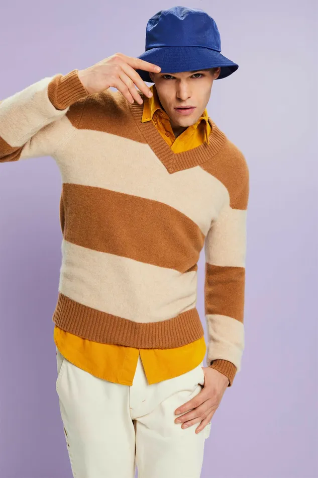 Sweaters Men Esprit Cashmere VNeck Rugby Stripe Sweater Brown