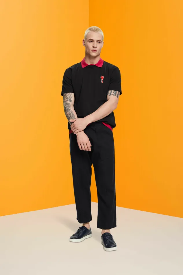 TShirts Polos Men Esprit Sustainable Cotton TShirt With Heart Motif Black