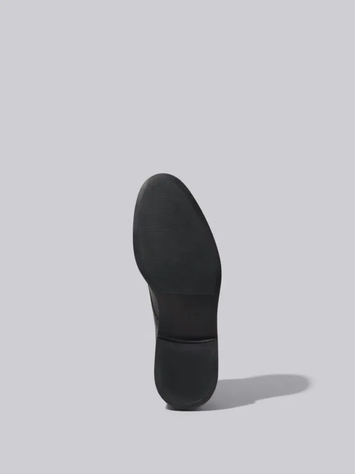 Thom Browne Pebble Grain Leather Lightweight Rubber Sole Derby Black Men Brogues and Loafers