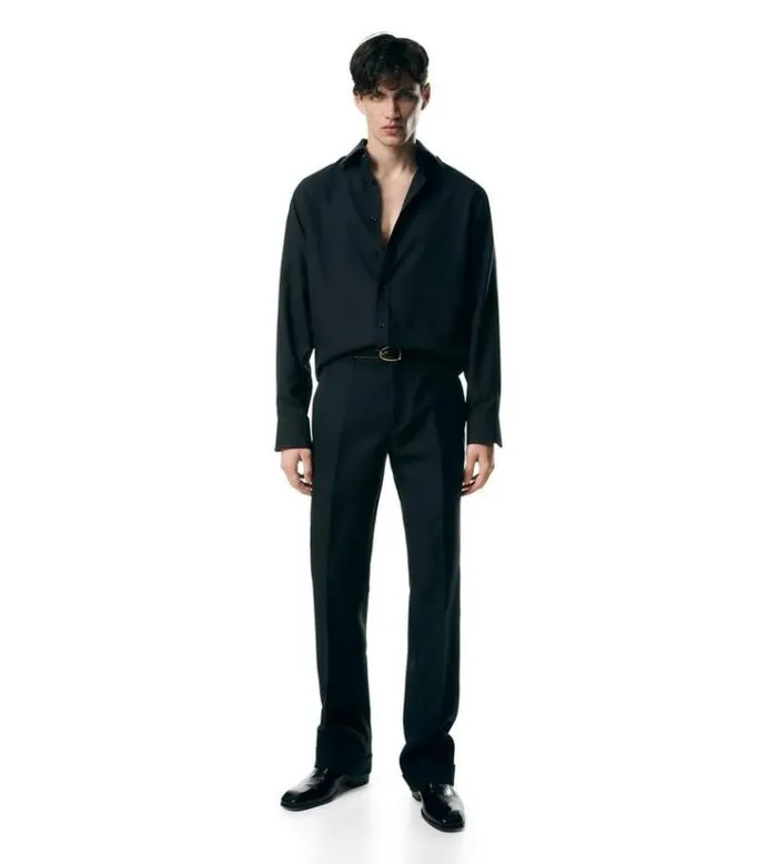 Tom Ford Shirts ENZYMED SILK POPLIN SLIM FIT SHIRT Black 8211 Men Tom Ford Shirts ENZYMED SILK POPLIN SLIM FIT SHIRT Black 8211 Men