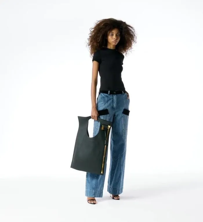 Tom Ford Shoulder Bags GRAIN LEATHER FLAT ALIX BAG Black 8211 Women Tom Ford Shoulder Bags GRAIN LEATHER FLAT ALIX BAG Black 8211 Women